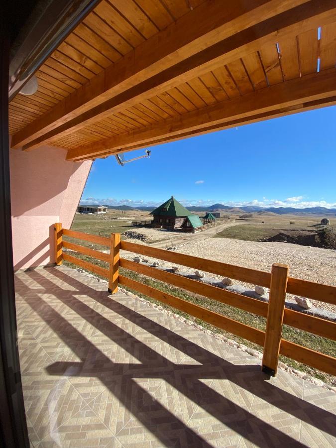 Hill View Chalets Žabljak Екстериор снимка